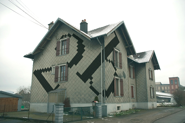 HouseNumberSuperscript