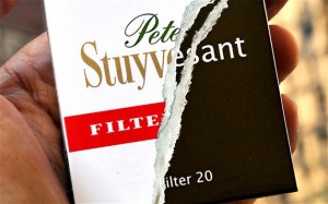 Peter_Stuyvesant_plain_packaging